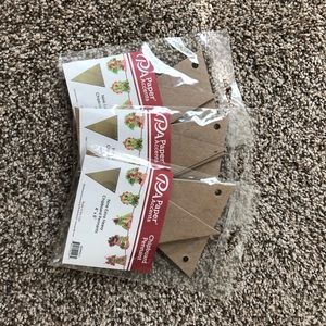 Triangular banner pieces